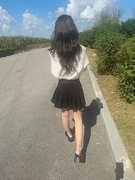 xiaoyue zhibo online show from September 2025 04:25:02 AM