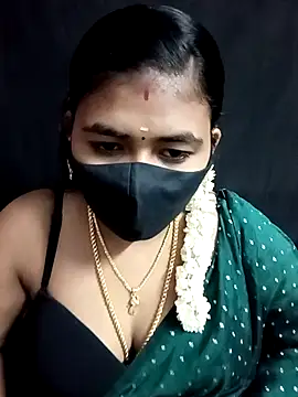 Snapshot of Tamil_Lotus chatting on September 2025 05:47:02 PM Tamil Lotus online show from September 2025 05:47:02 PM