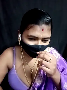 Snapshot of Tamil_Lotus chatting on September 2025 05:59:02 PM Tamil Lotus online show from September 2025 05:59:02 PM