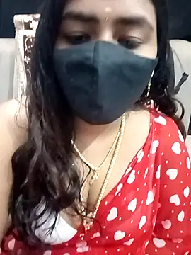 Snapshot of Tamil_Lotus chatting on October 2025 05:33:02 PM Tamil Lotus online show from October 2025 05:33:02 PM