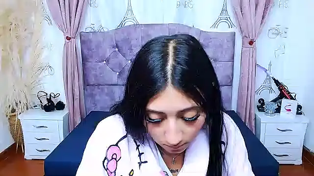 Wendy-13 online show from October 2025 11:09:02 AM