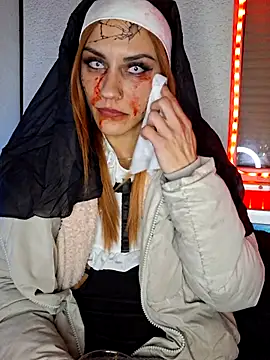 SlimBellaa online show from November 2025 01:51:02 AM