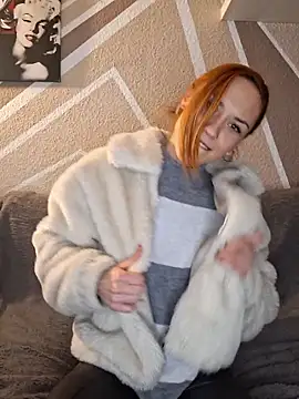 SlimBellaa online show from February 2026 03:40:02 PM