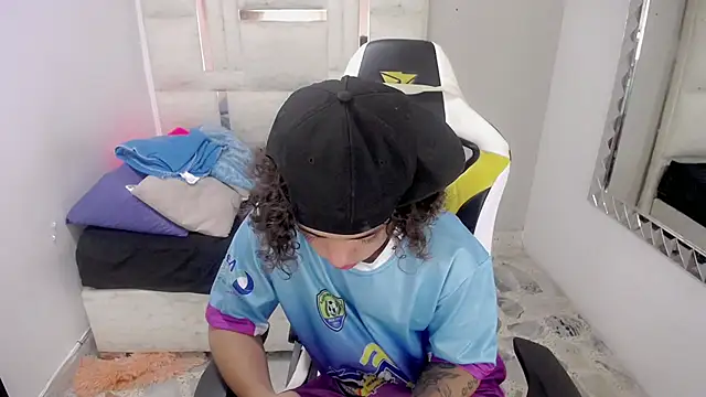 Stein  online show from November 2025 09:04:01 PM