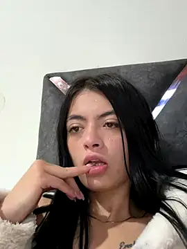 LiaCollings online show from October 2025 08:12:02 AM