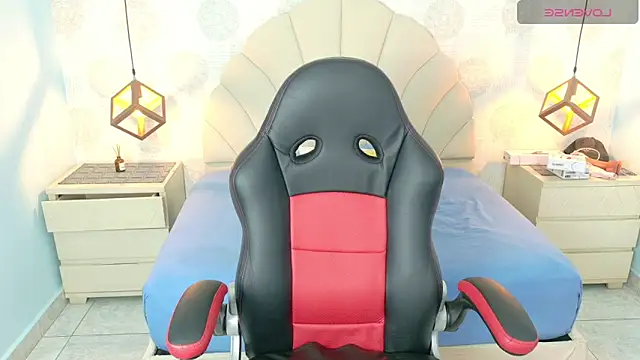 Snapshot of AIXATRISTA1 chatting on November 2025 12:38:01 PM AIXATRISTA1 online show from November 2025 12:38:01 PM