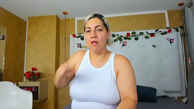 Heidy milf online show from February 2026 08:41:02 PM