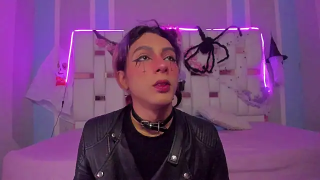 MilkWhore1 online show from October 2025 08:21:02 PM