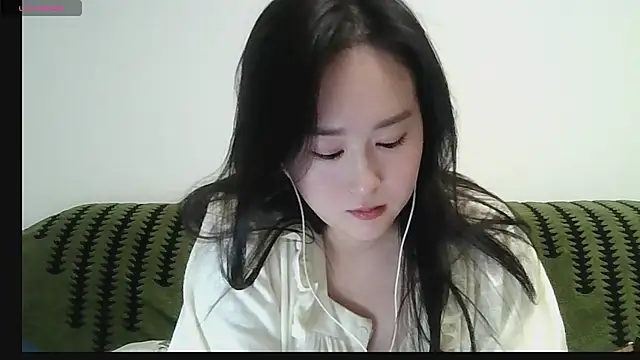 Belinda66 online show from November 2025 01:48:01 PM