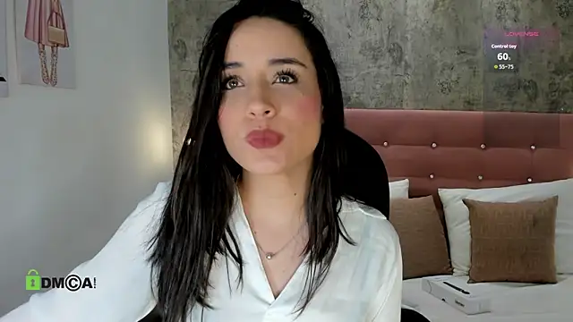 Snapshot of brithanycollins chatting on September 2025 12:32:02 PM brithanycollins online show from September 2025 12:32:02 PM