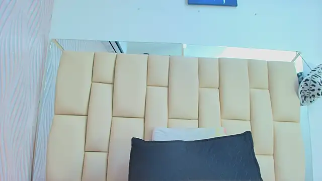 sweet amye online show from September 2025 08:57:01 PM