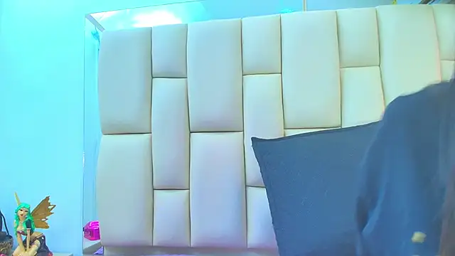 sweet amye online show from October 2025 07:08:01 PM