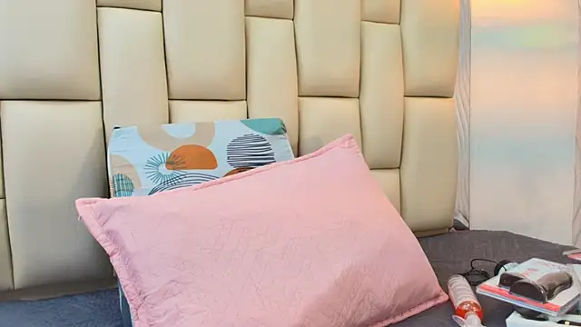 sweet amye online show from November 2025 07:18:02 PM