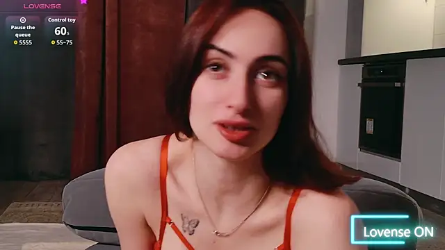 AuraPure online show from December 2025 08:06:02 PM