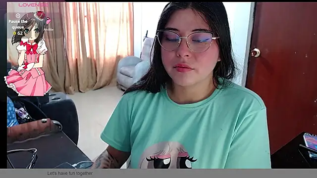 Snapshot of Hanna-11 chatting on September 2025 05:27:01 PM Hanna-11 online show from September 2025 05:27:01 PM