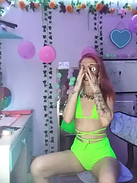 Snapshot of Purple2StayThnxx chatting on October 2025 03:18:01 AM Purple2StayThnxx online show from October 2025 03:18:01 AM