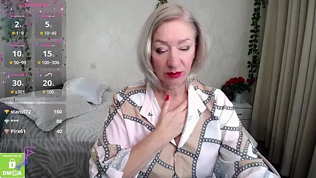 hunters woman online show from November 2025 12:13:02 AM