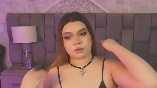 Maxxxine1 online show from November 2025 06:24:02 AM