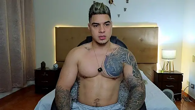 Steven Velez online show from September 2025 12:54:02 AM