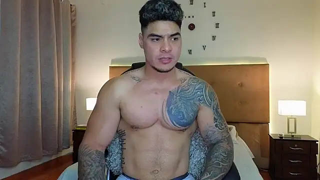 Snapshot of Steven_Velez chatting on February 2026 01:25:02 AM Steven Velez online show from February 2026 01:25:02 AM