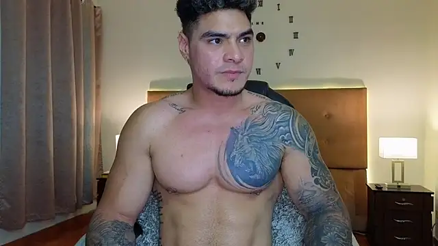 Snapshot of Steven_Velez chatting on February 2026 01:38:01 AM Steven Velez online show from February 2026 01:38:01 AM