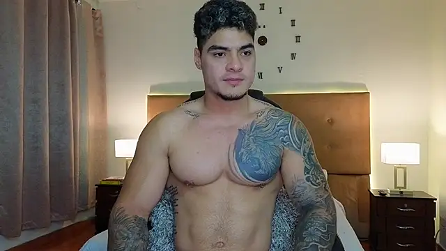 Snapshot of Steven_Velez chatting on March 2026 11:33:01 PM Steven Velez online show from March 2026 11:33:01 PM