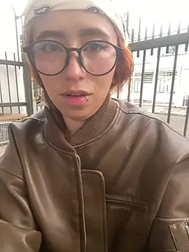 Sallem Pink online show from April 2026 11:10:02 AM