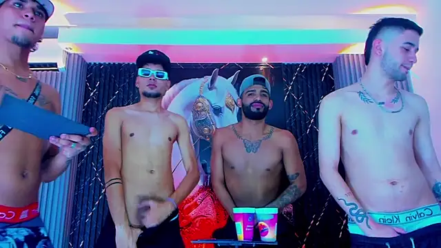 Snapshot of Dominic_Max_ chatting on September 2025 05:02:01 PM Dominic Max  online show from September 2025 05:02:01 PM