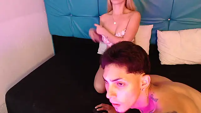 Bunny Petit online show from December 2025 08:35:01 PM