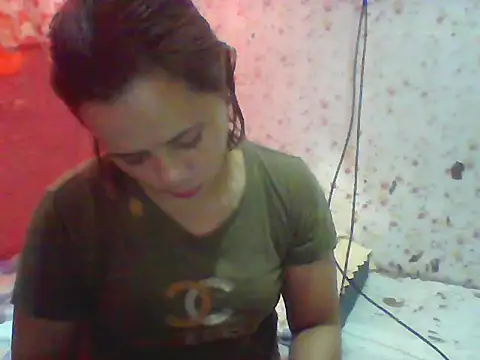 Snapshot of violen786 chatting on September 2025 06:45:02 AM violen786 online show from September 2025 06:45:02 AM