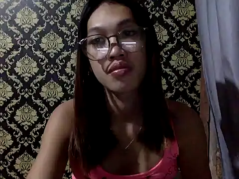 your wifey online show from October 2025 12:03:02 PM