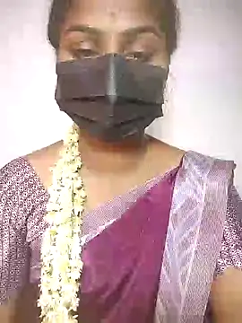 Snapshot of Tamil_Princess12 chatting on May 2026 06:49:01 PM Tamil Princess12 online show from May 2026 06:49:01 PM