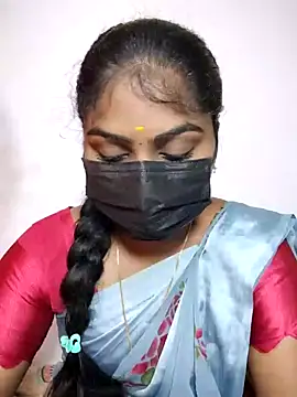 Snapshot of Tamil_Princess12 chatting on June 2026 05:25:01 AM Tamil Princess12 online show from June 2026 05:25:01 AM