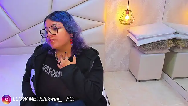 lulukawai16 online show from November 2025 07:06:01 PM