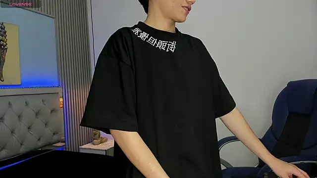 SamBlack  online show from May 2026 01:40:01 PM