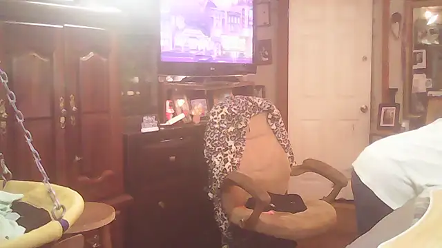 BonnienClyde5421 online show from February 2026 08:52:01 PM