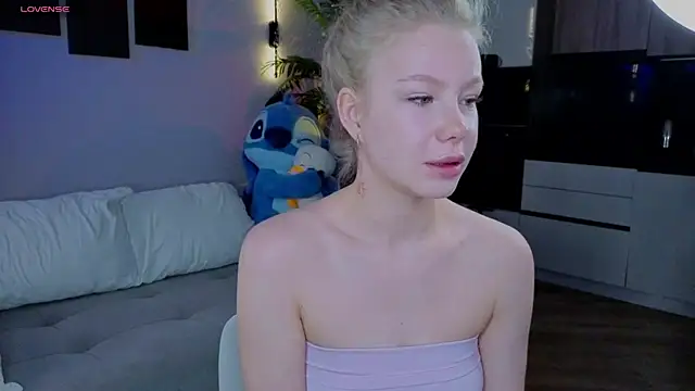 emilyshepar d online show from June 2026 02:16:01 AM