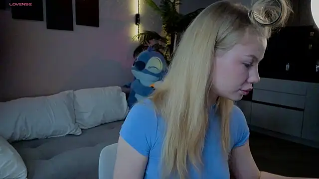 emilyshepar d online show from June 2026 01:54:02 AM