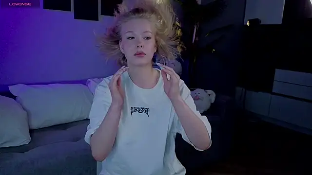 emilyshepar d online show from July 2026 02:15:02 AM