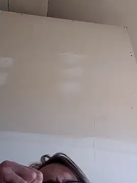 Snapshot of dandonn chatting on March 2025 03:42:02 PM dandonn online show from March 2025 03:42:02 PM