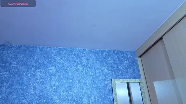 Snapshot of yulissa_girls chatting on September 2025 04:30:01 PM yulissa girls online show from September 2025 04:30:01 PM