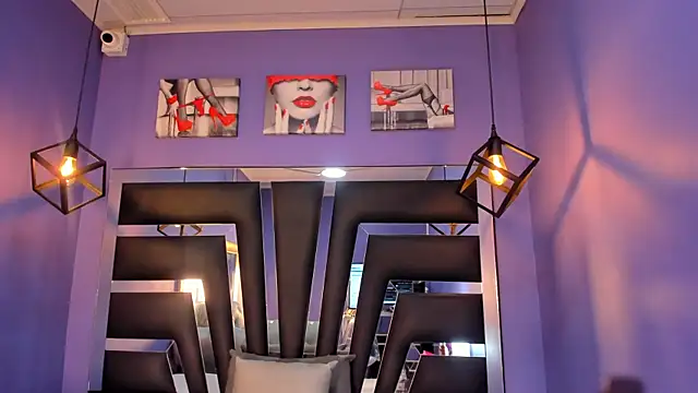 Snapshot of anne-brown13 chatting on October 2025 08:06:02 PM anne-brown13 online show from October 2025 08:06:02 PM