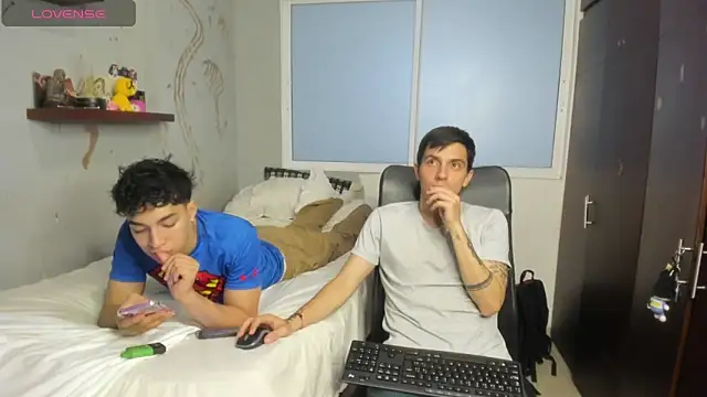 Snapshot of Noxx_starkK chatting on October 2025 01:31:01 AM Noxx starkK online show from October 2025 01:31:01 AM