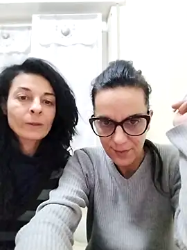 luciaegraziella online show from January 2026 10:57:01 PM
