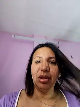 Snapshot of senciya chatting on October 2025 09:42:01 PM senciya online show from October 2025 09:42:01 PM