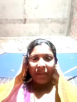 Savita992 online show from November 2025 01:22:02 AM