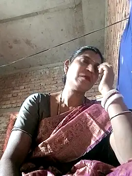 Snapshot of Savita992 chatting on February 2026 09:04:02 AM Savita992 online show from February 2026 09:04:02 AM