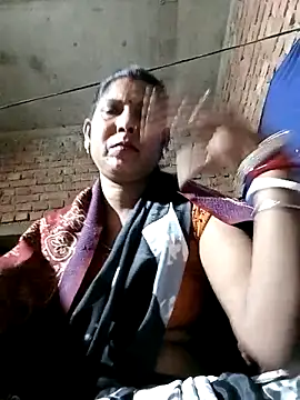 Snapshot of Savita992 chatting on February 2026 06:34:02 PM Savita992 online show from February 2026 06:34:02 PM