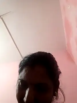 Snapshot of Savita992 chatting on February 2026 10:19:02 AM Savita992 online show from February 2026 10:19:02 AM