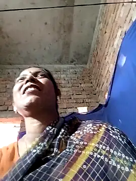 Snapshot of Savita992 chatting on February 2026 05:58:02 AM Savita992 online show from February 2026 05:58:02 AM